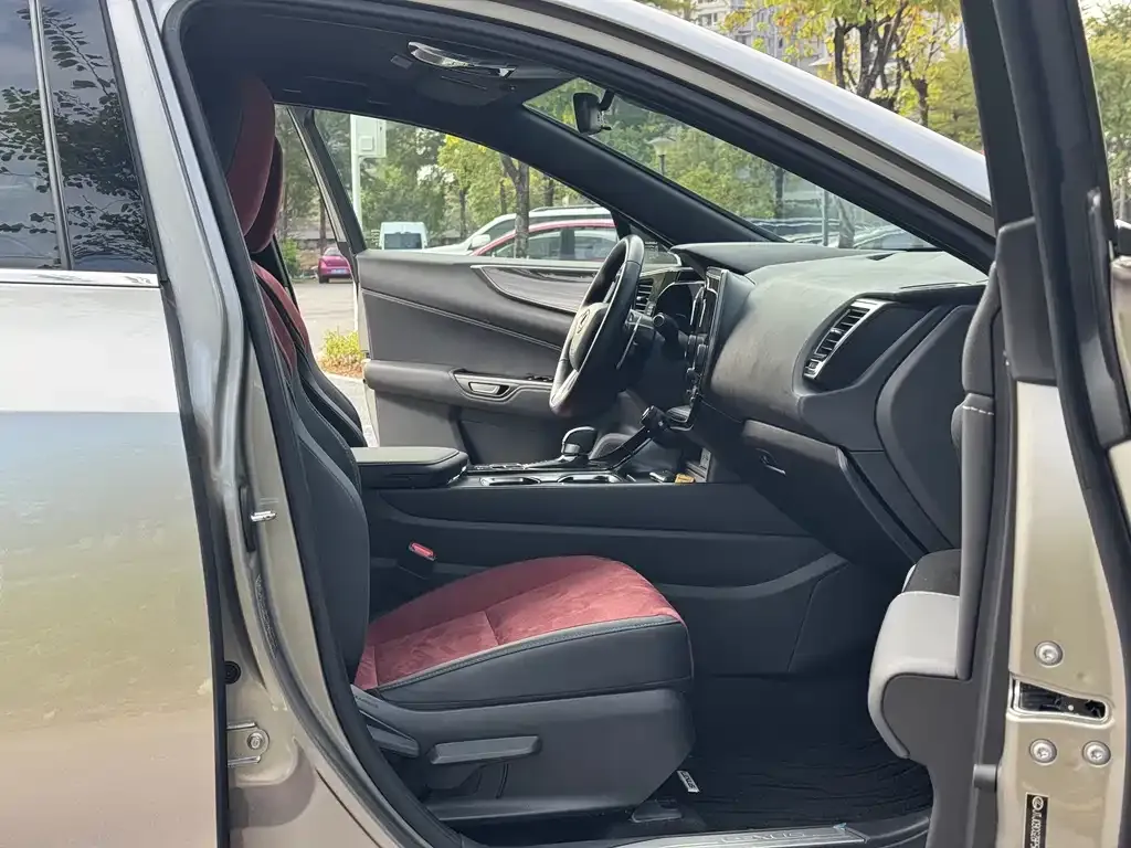 Lexus NX 2023 из CN, фото 7