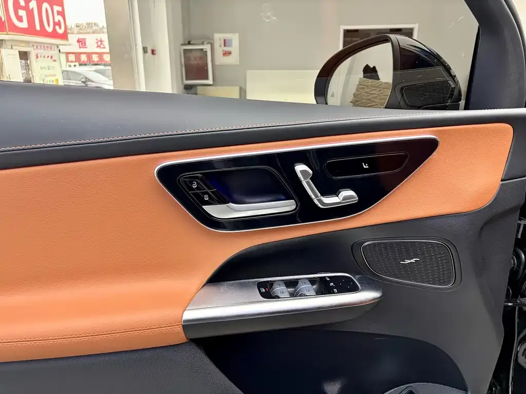 Mercedes-Benz GLC 2025 из CN, фото 3