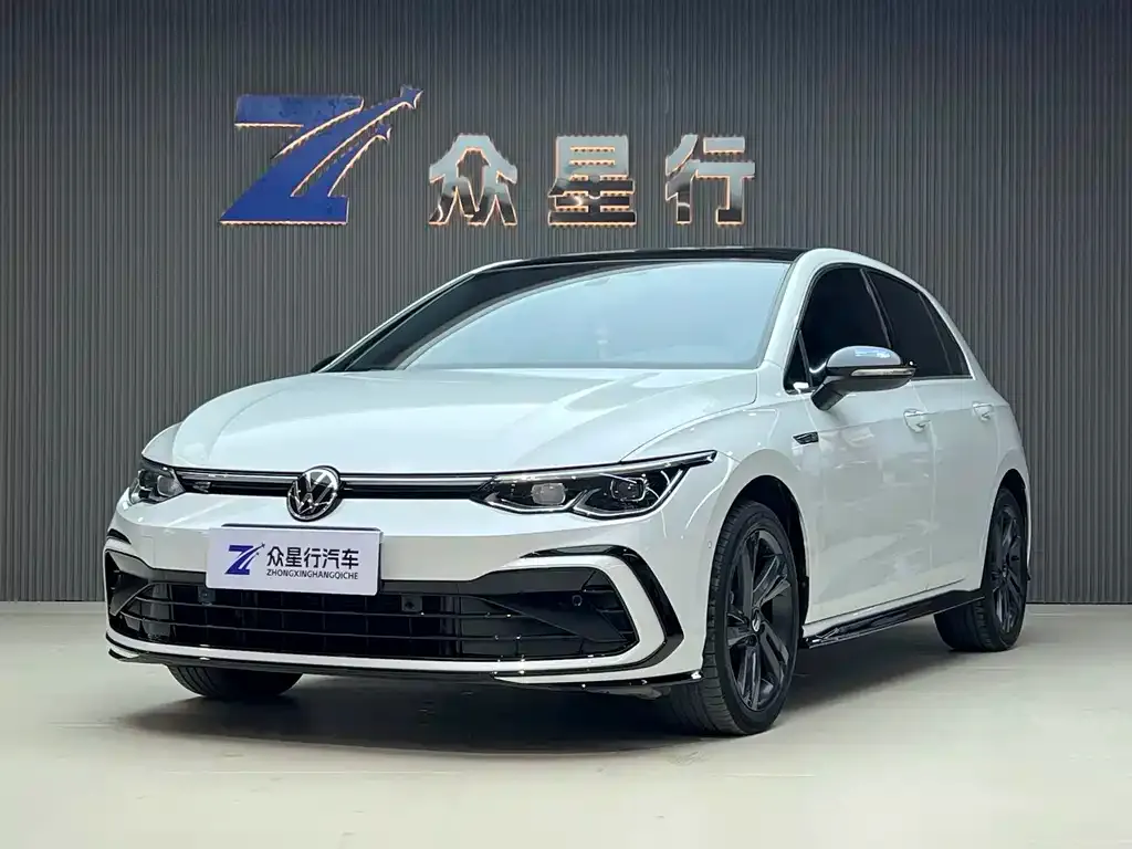 Volkswagen Golf 2022 из CN, фото 1