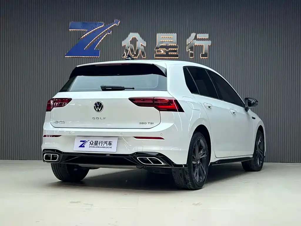 Volkswagen Golf 2022 из CN, фото 3