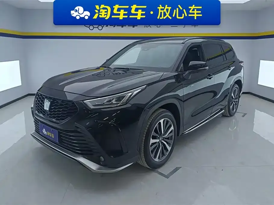 Toyota Crown Kluger 2025 из CN, фото 1