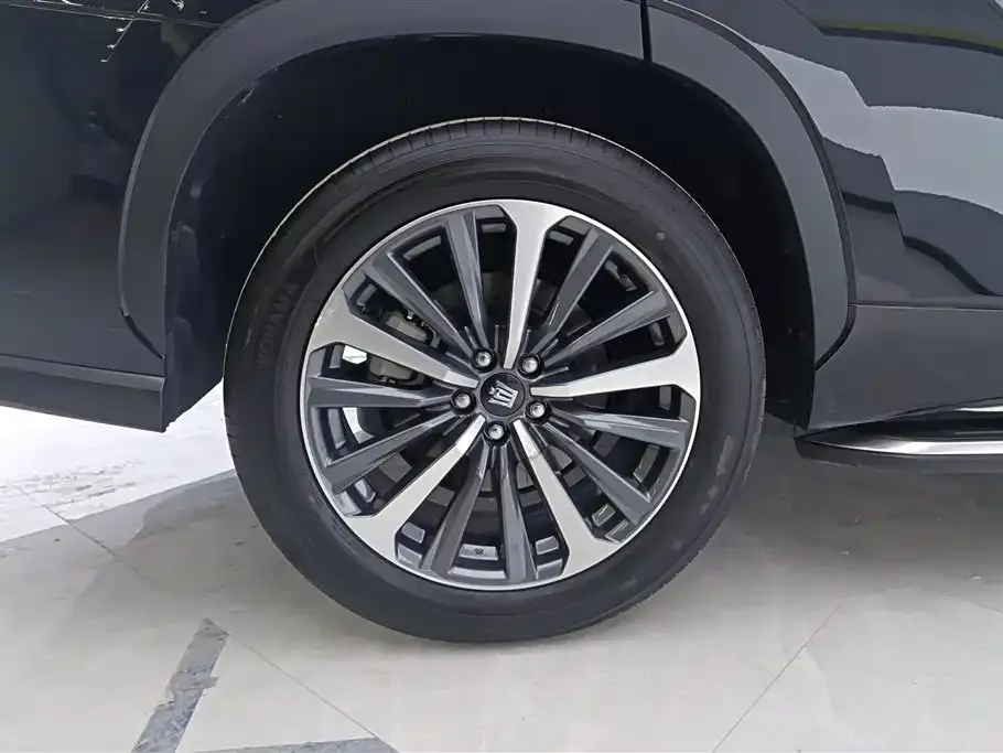 Toyota Crown Kluger 2025 из CN, фото 6