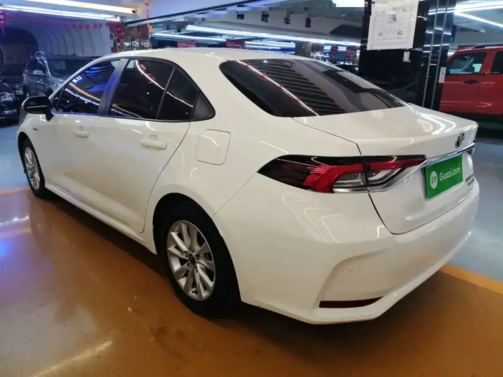 Toyota Corolla 2023 из CN, фото 5