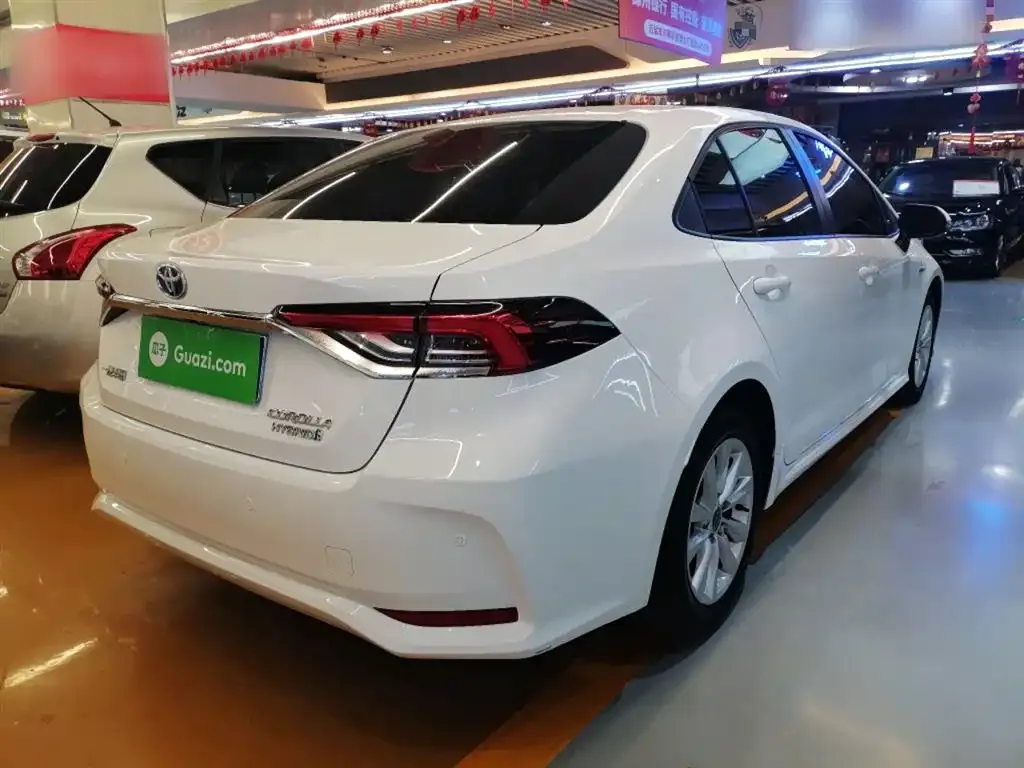 Toyota Corolla 2023 из CN, фото 7