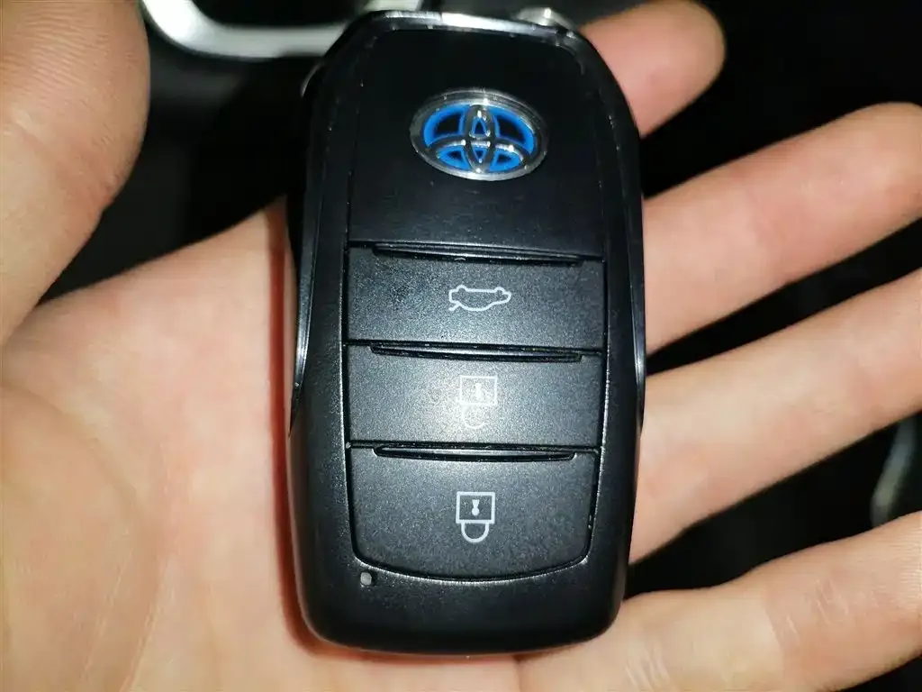 Toyota Corolla 2023 из CN, фото 9