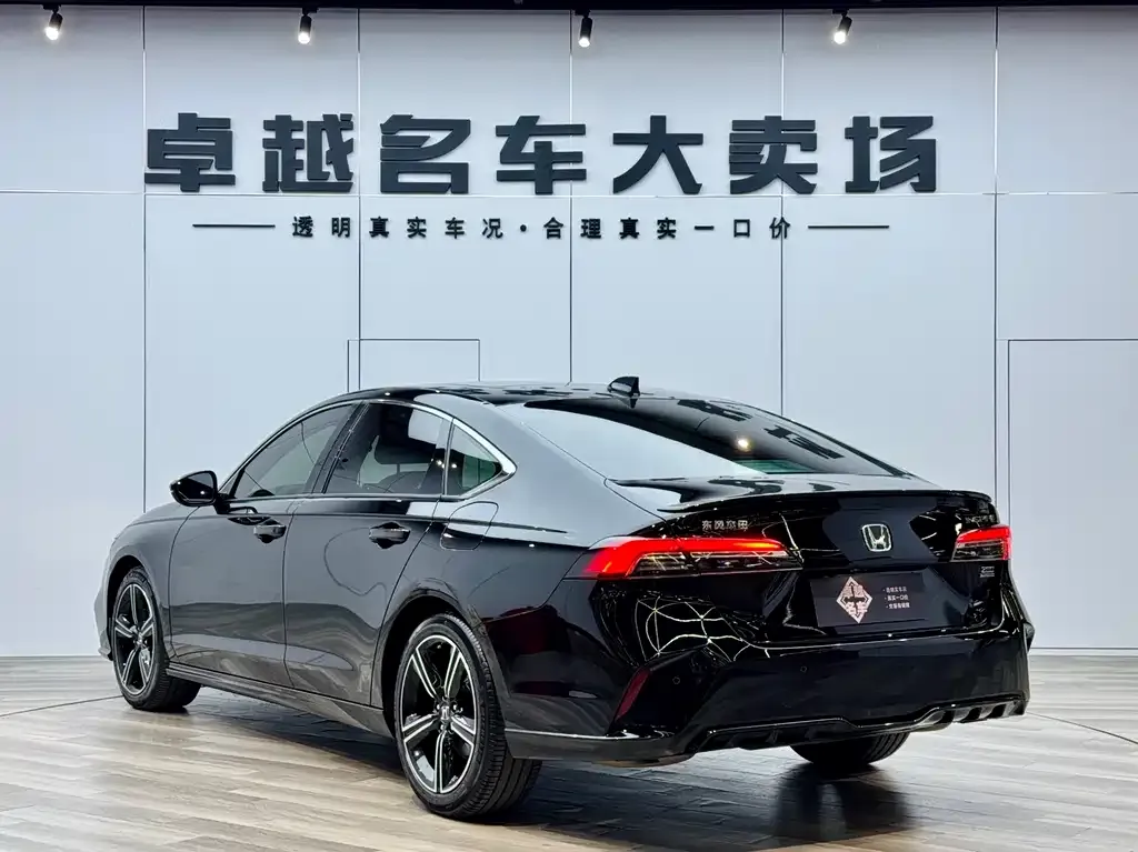 Honda Inspire 2024 из CN, фото 5
