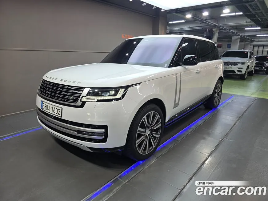 Land Rover Range Rover — фото 1