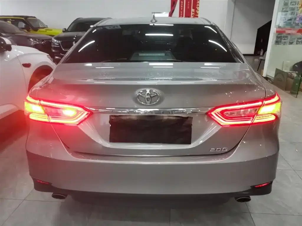 Toyota Camry 2023 из CN, фото 6