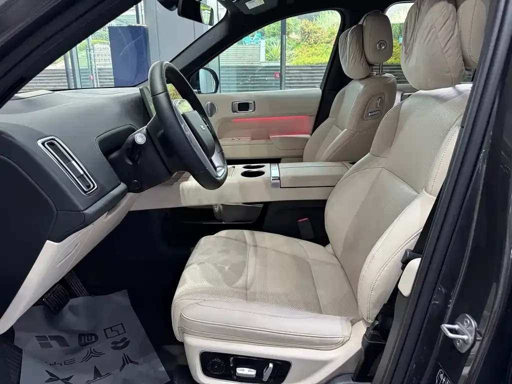 Li Auto L8 2023 из CN, фото 10