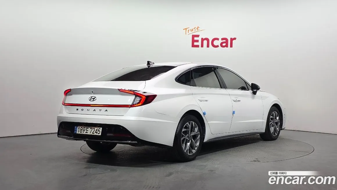 Hyundai Sonata 2022 из KR, фото 2