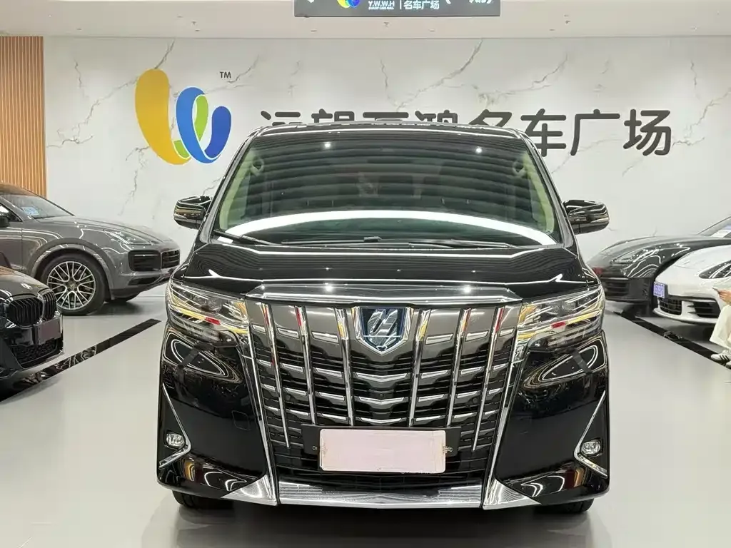 Toyota Alphard 2022 из CN, фото 1