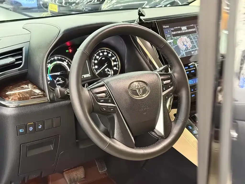 Toyota Alphard 2022 из CN, фото 4