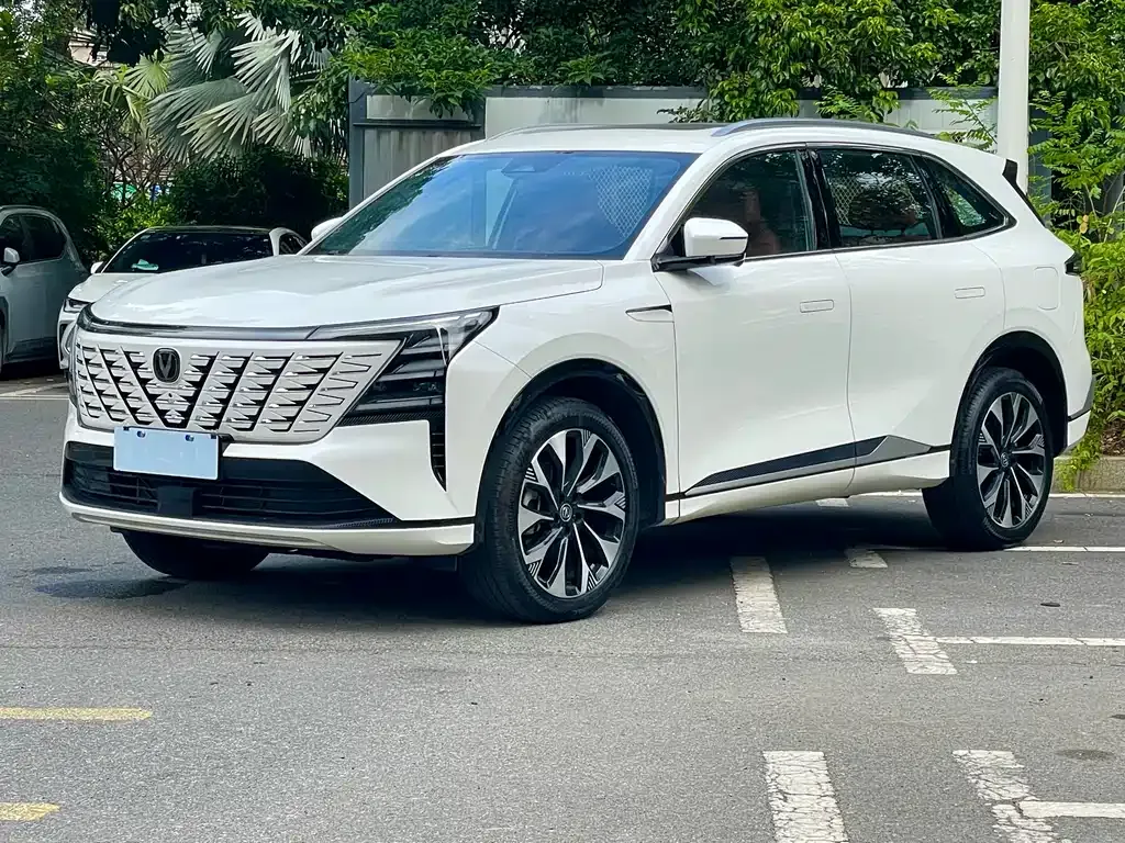 Changan CS75PLUS 2025 из CN, фото 1