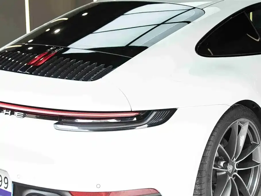 Porsche 911 2023 из CN, фото 8