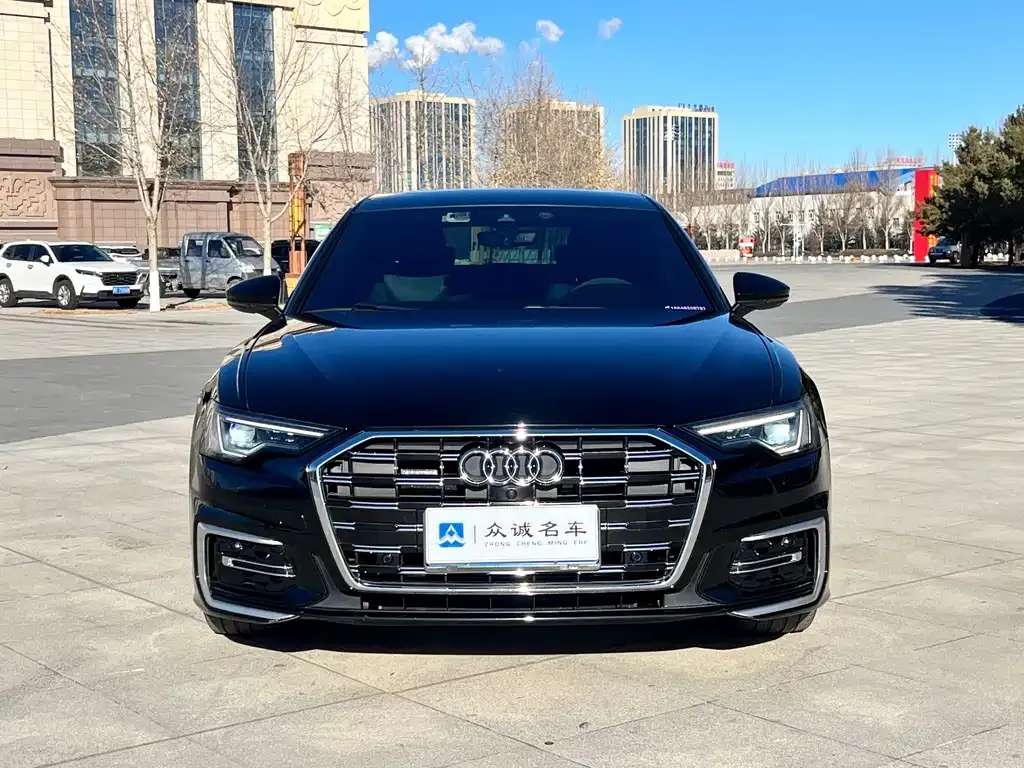 Audi A6L 2023 из CN, фото 2