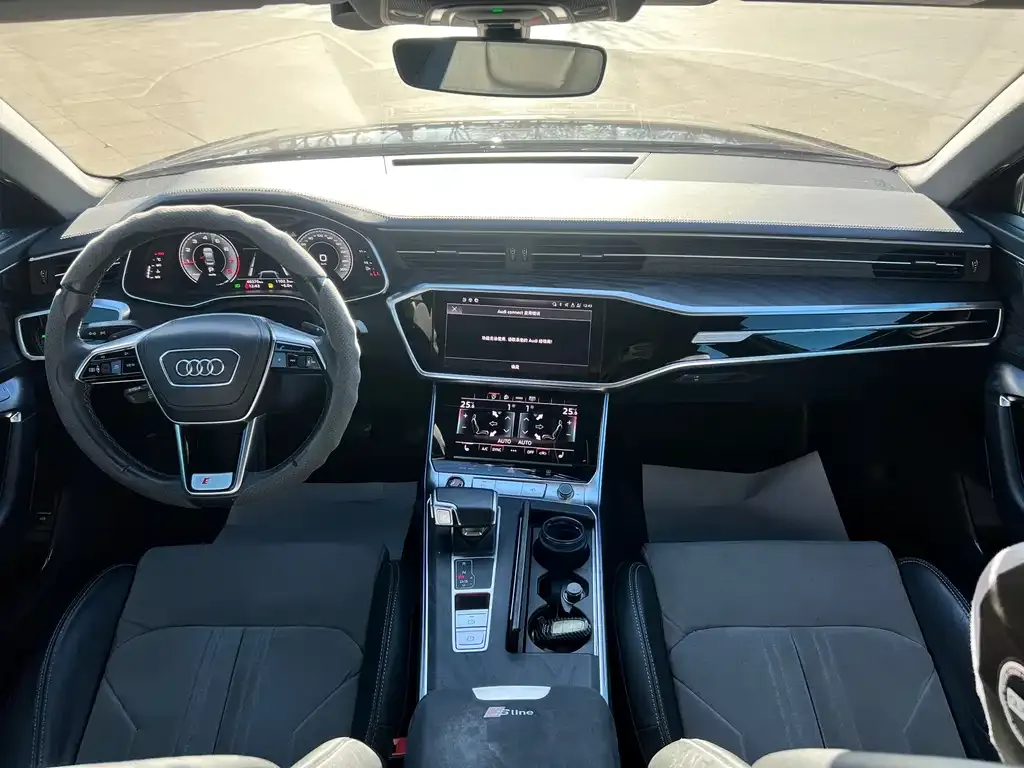 Audi A6L 2023 из CN, фото 5