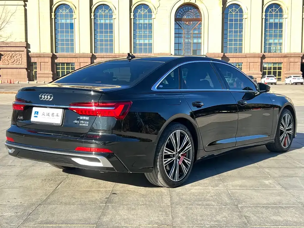 Audi A6L 2023 из CN, фото 7