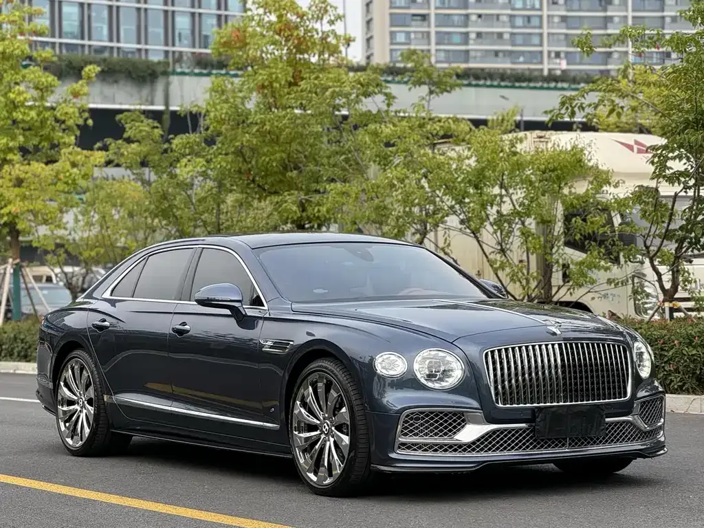 Bentley Flying Spur 2021 из CN, фото 2