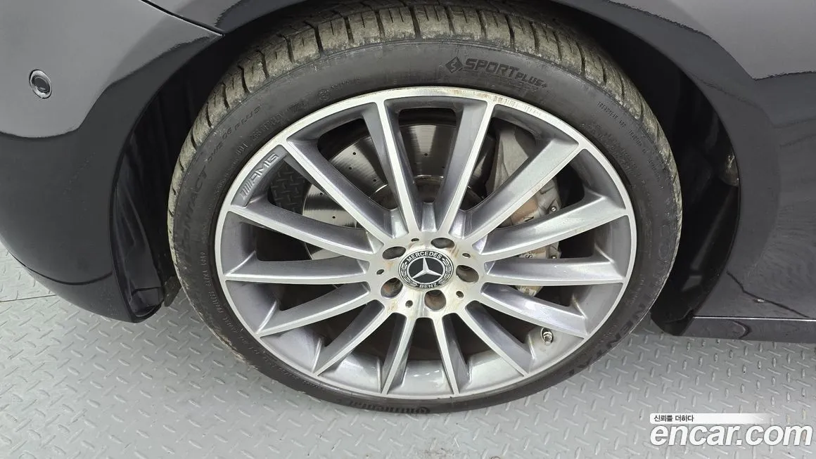 Mercedes-Benz E-Class — фото 5