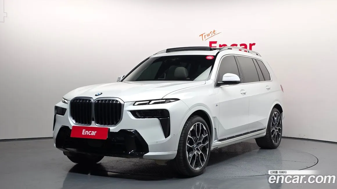 BMW X7 — фото 1