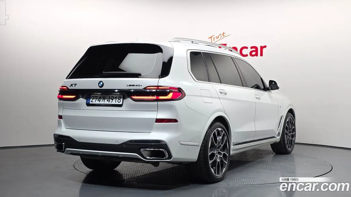 BMW X7 — фото 2