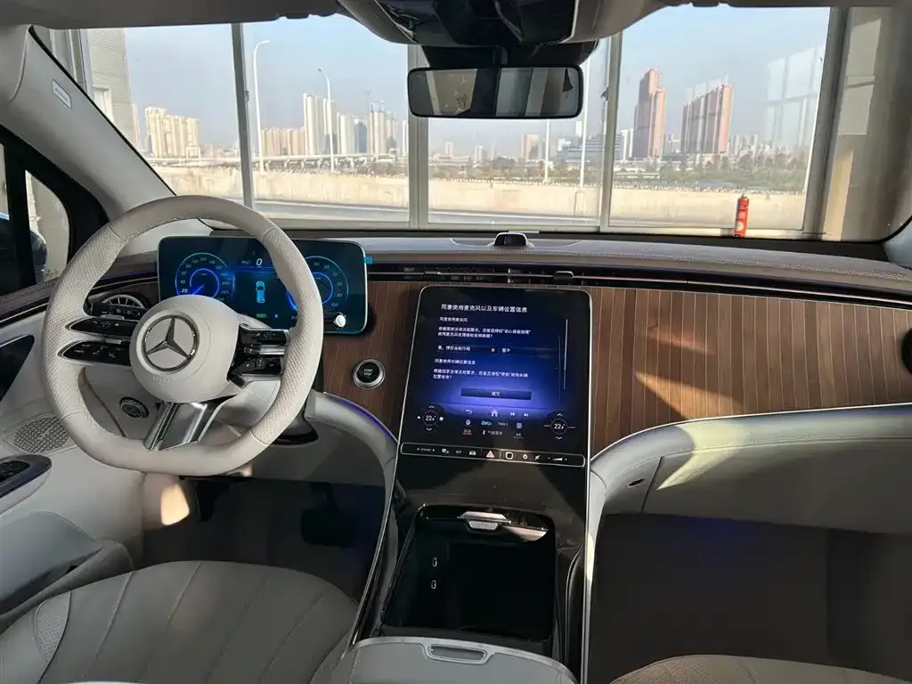 Mercedes-Benz EQE SUV 2025 из CN, фото 7