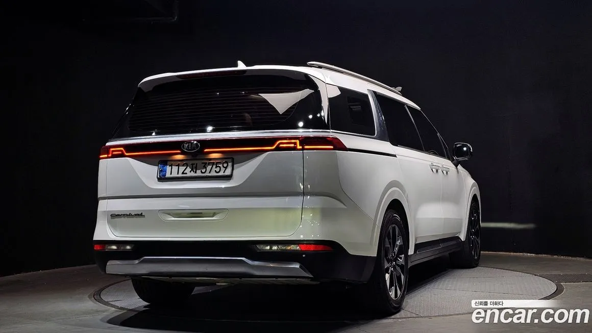 Kia Carnival 2021 из KR, фото 2