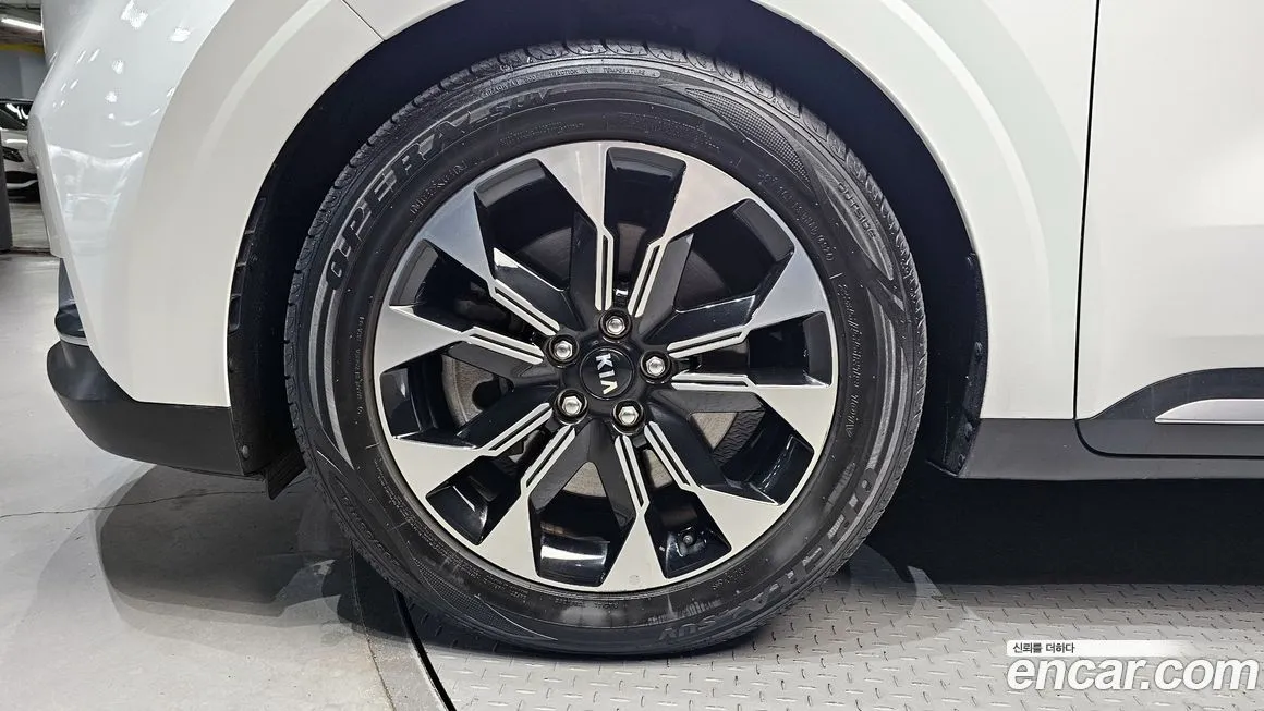 Kia Carnival 2021 из KR, фото 5