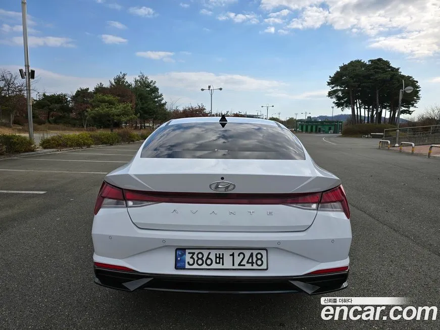 Hyundai AVANTE — фото 4