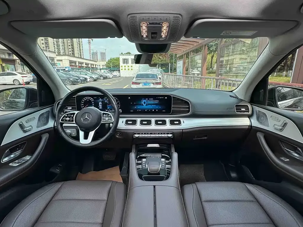 Mercedes-Benz GLE — фото 10