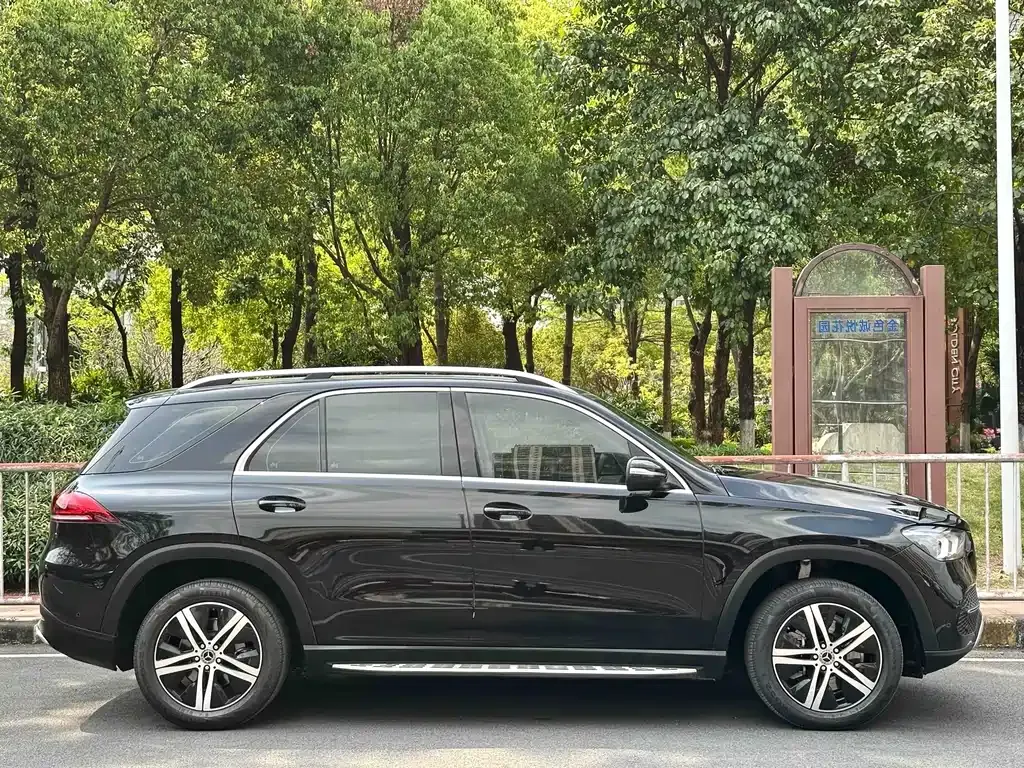 Mercedes-Benz GLE — фото 4