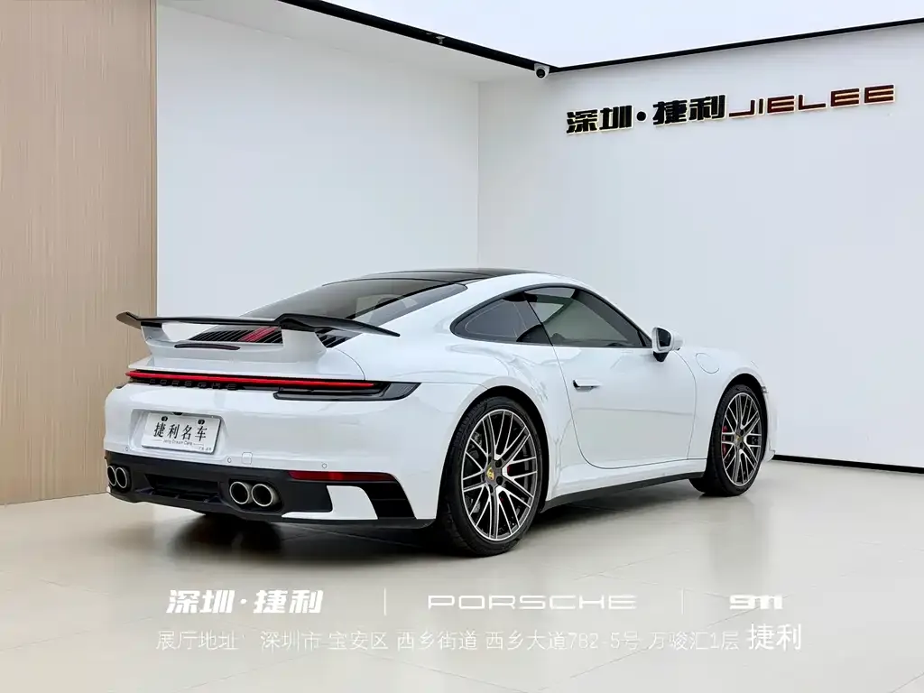 Porsche 911 2021 из CN, фото 4