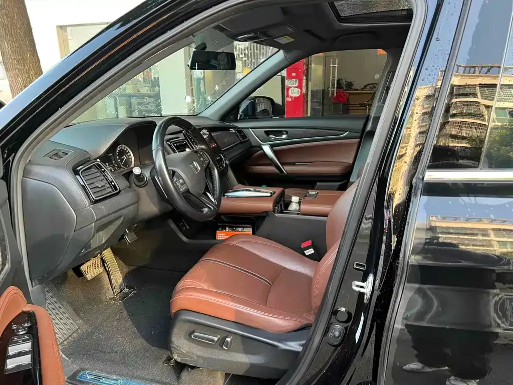 Honda UR-V 2023 из CN, фото 5