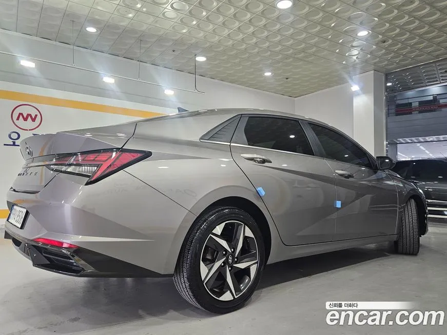 Hyundai AVANTE 2021 из KR, фото 4