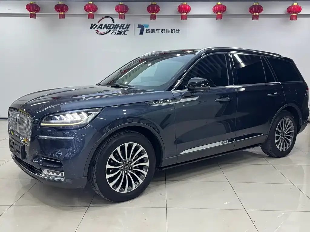 Lincoln Aviator 2021 из CN, фото 1