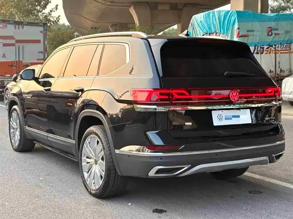 Volkswagen Teramont 2024 из CN, фото 10