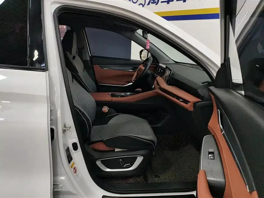 Changan CS75PLUS 2023 из CN, фото 8