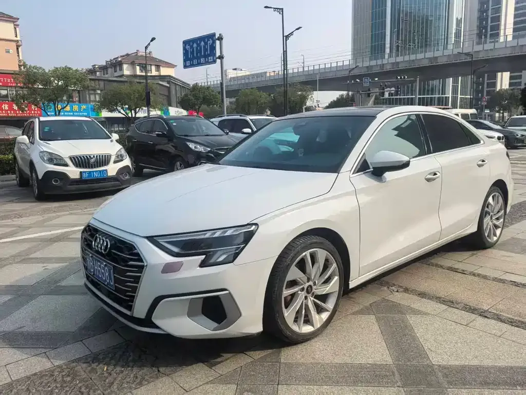 Audi A3 2022 из CN, фото 1