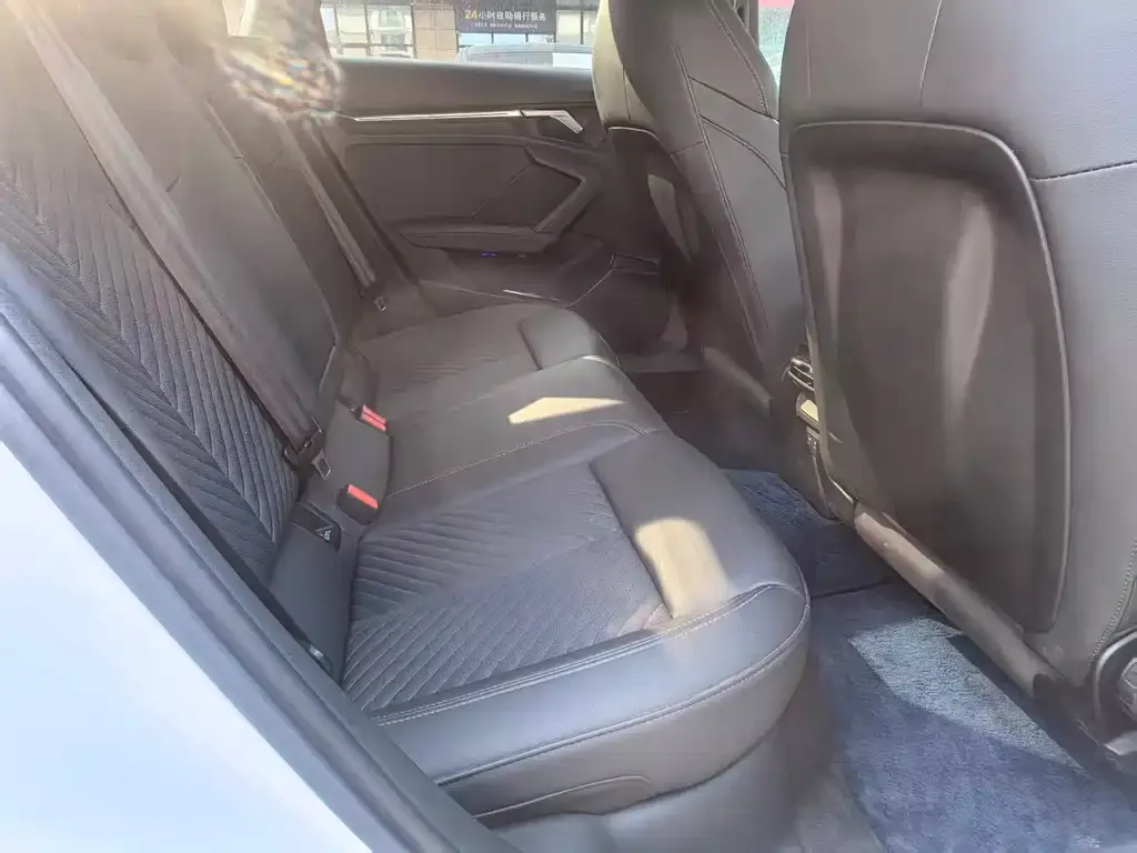 Audi A3 2022 из CN, фото 10