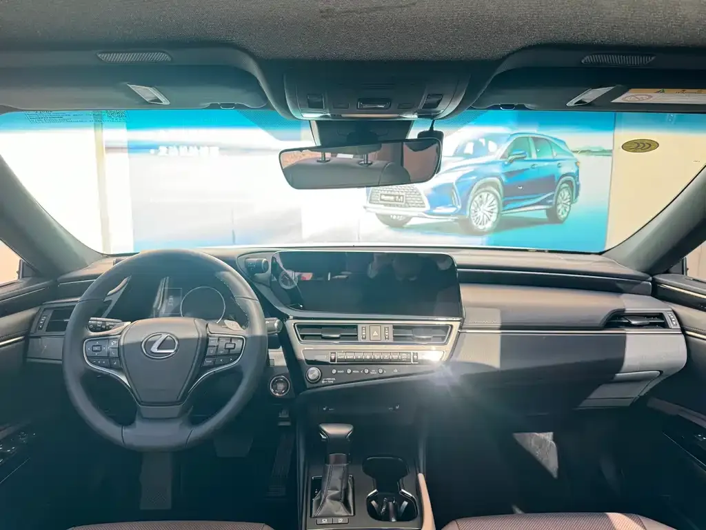 Lexus ES 2024 из CN, фото 4