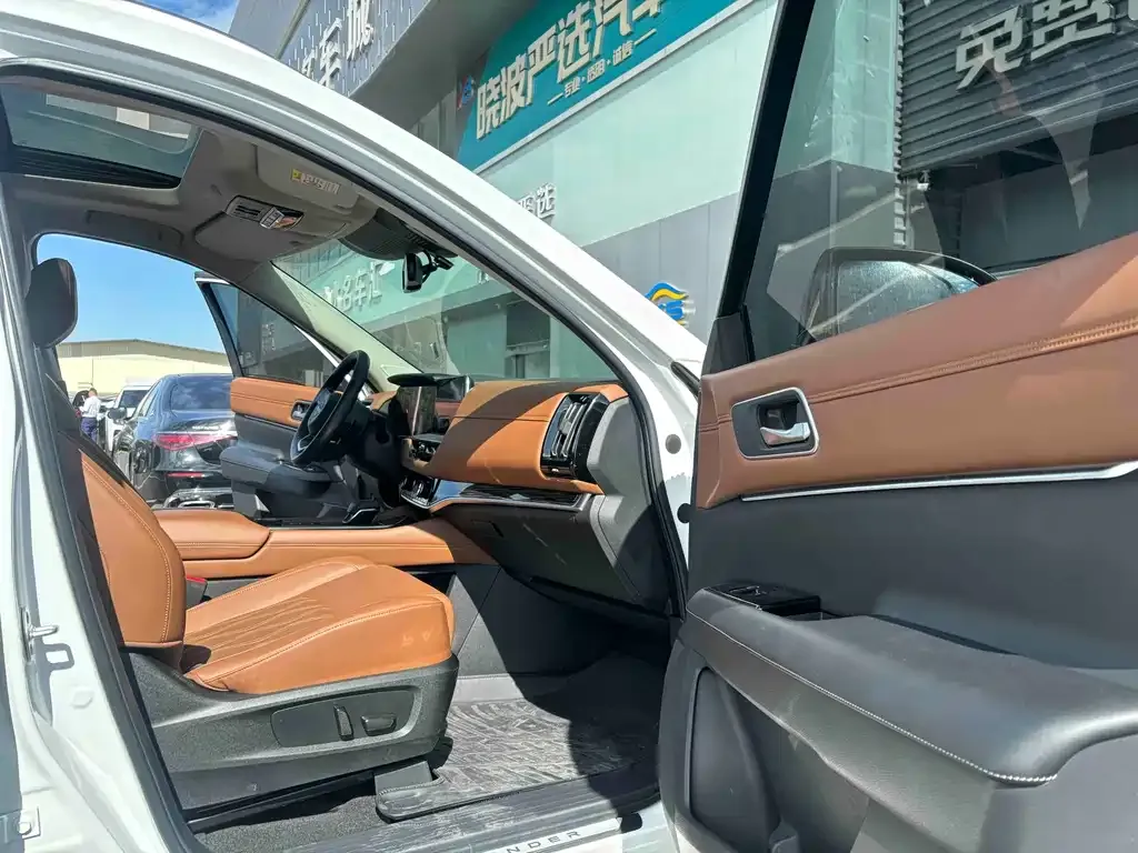 Nissan Teramont 2024 из CN, фото 9