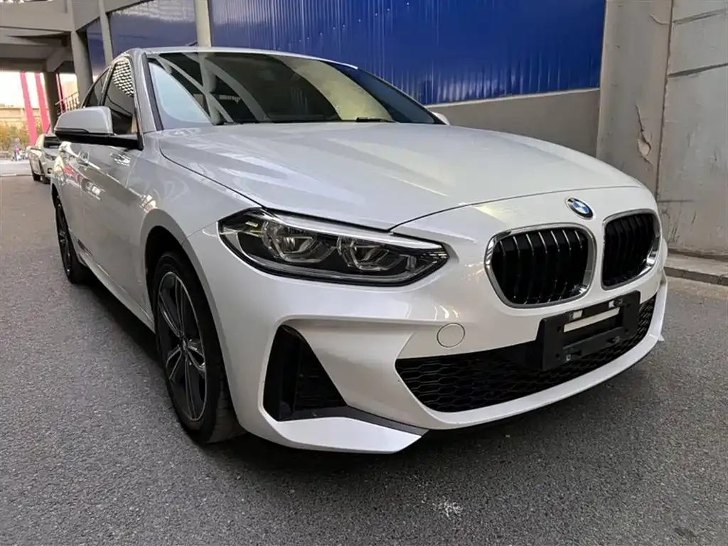 BMW 1 Series 2021 из CN, фото 5
