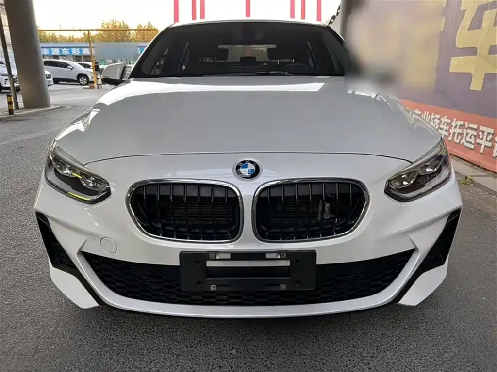 BMW 1 Series 2021 из CN, фото 6