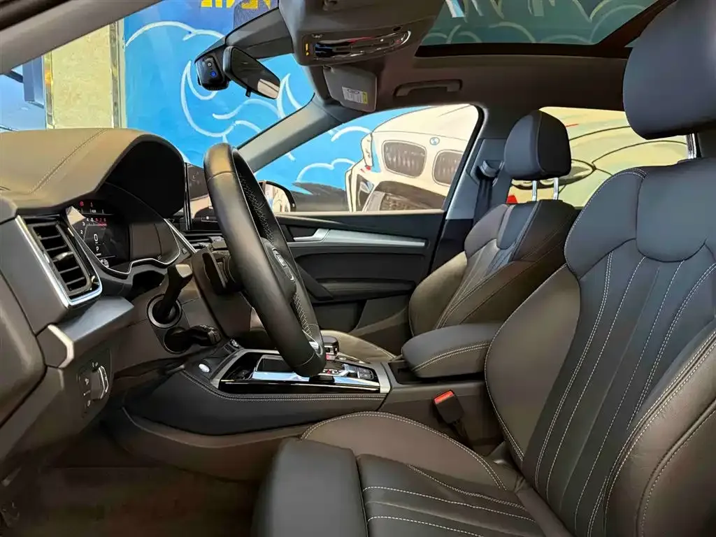 Audi Q5L 2023 из CN, фото 10