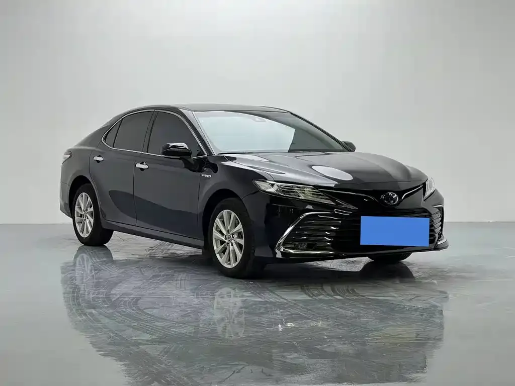 Toyota Camry 2023 из CN, фото 3