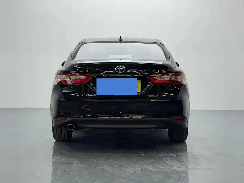 Toyota Camry 2023 из CN, фото 4