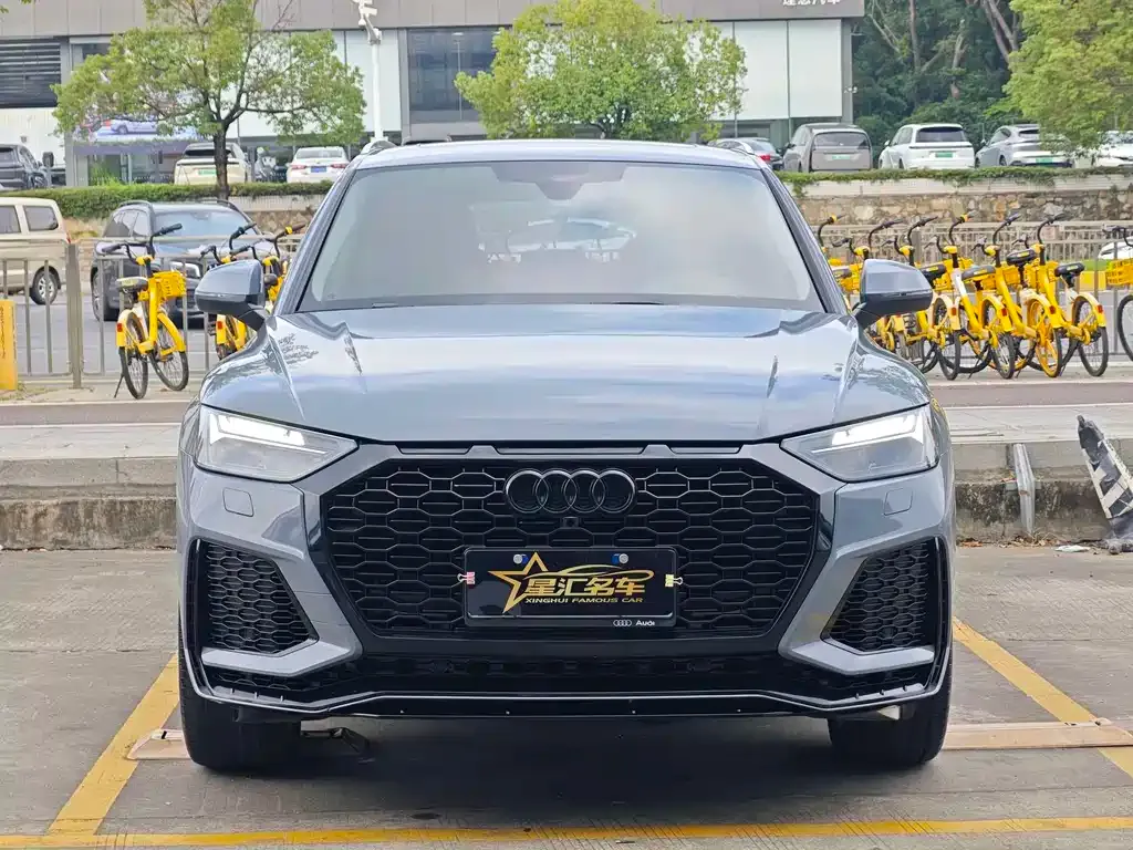 Audi Q5L 2021 из CN, фото 1