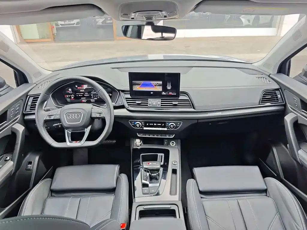 Audi Q5L 2021 из CN, фото 4