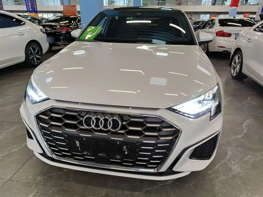 Audi A3 2024 из CN, фото 3
