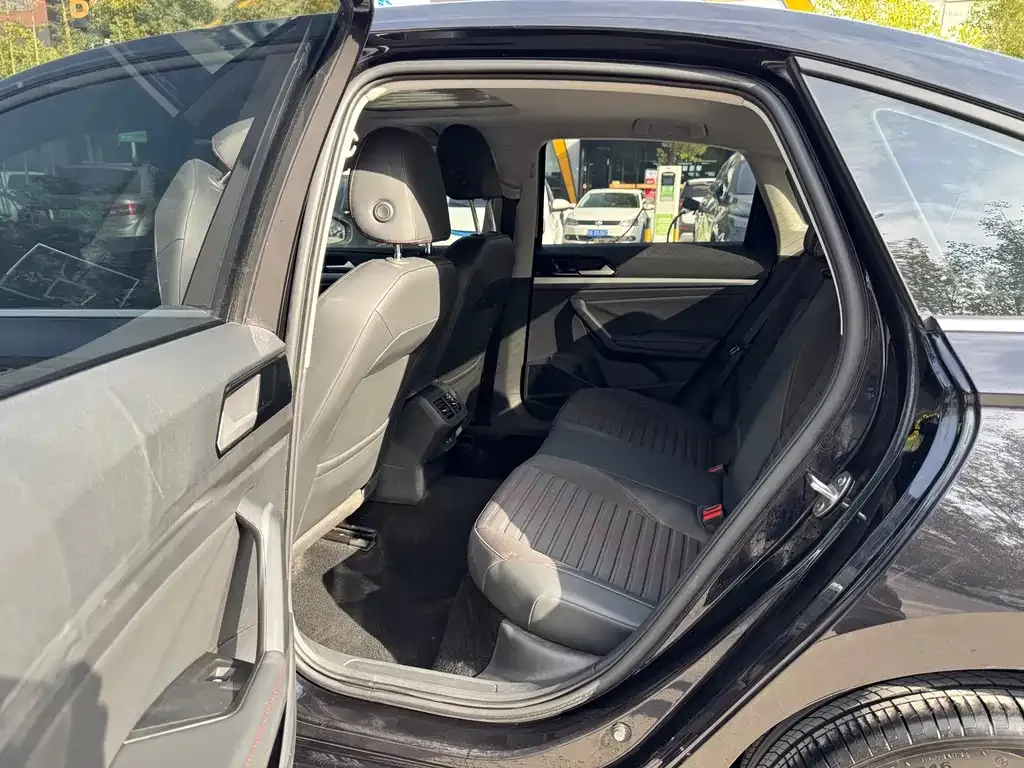 Volkswagen Lavida 2022 из CN, фото 9